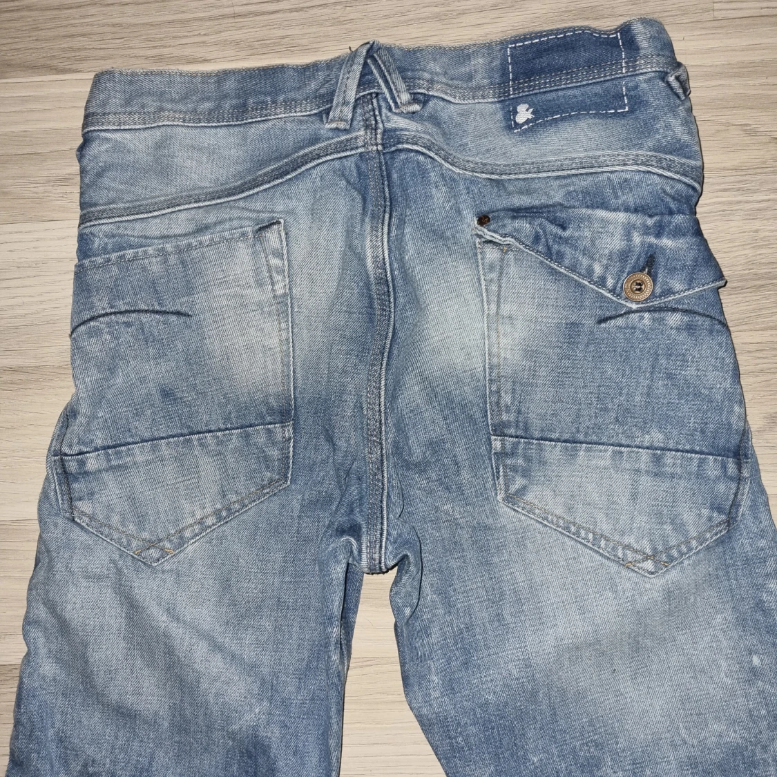 Blå jeansshorts med fickor - 4