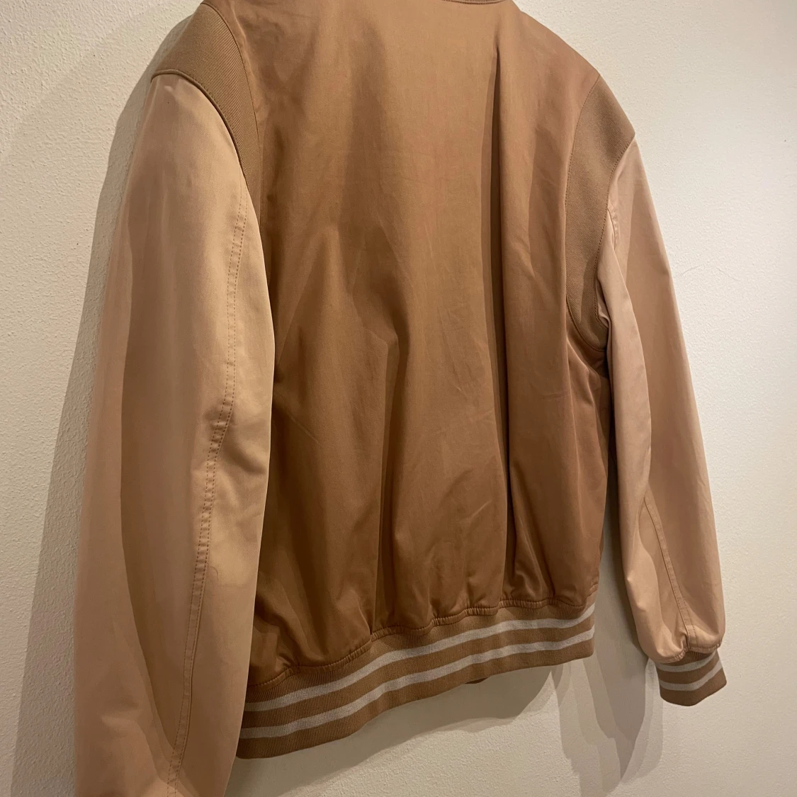 Tommy Hilfiger brun collegejacka bomberjacka - 2