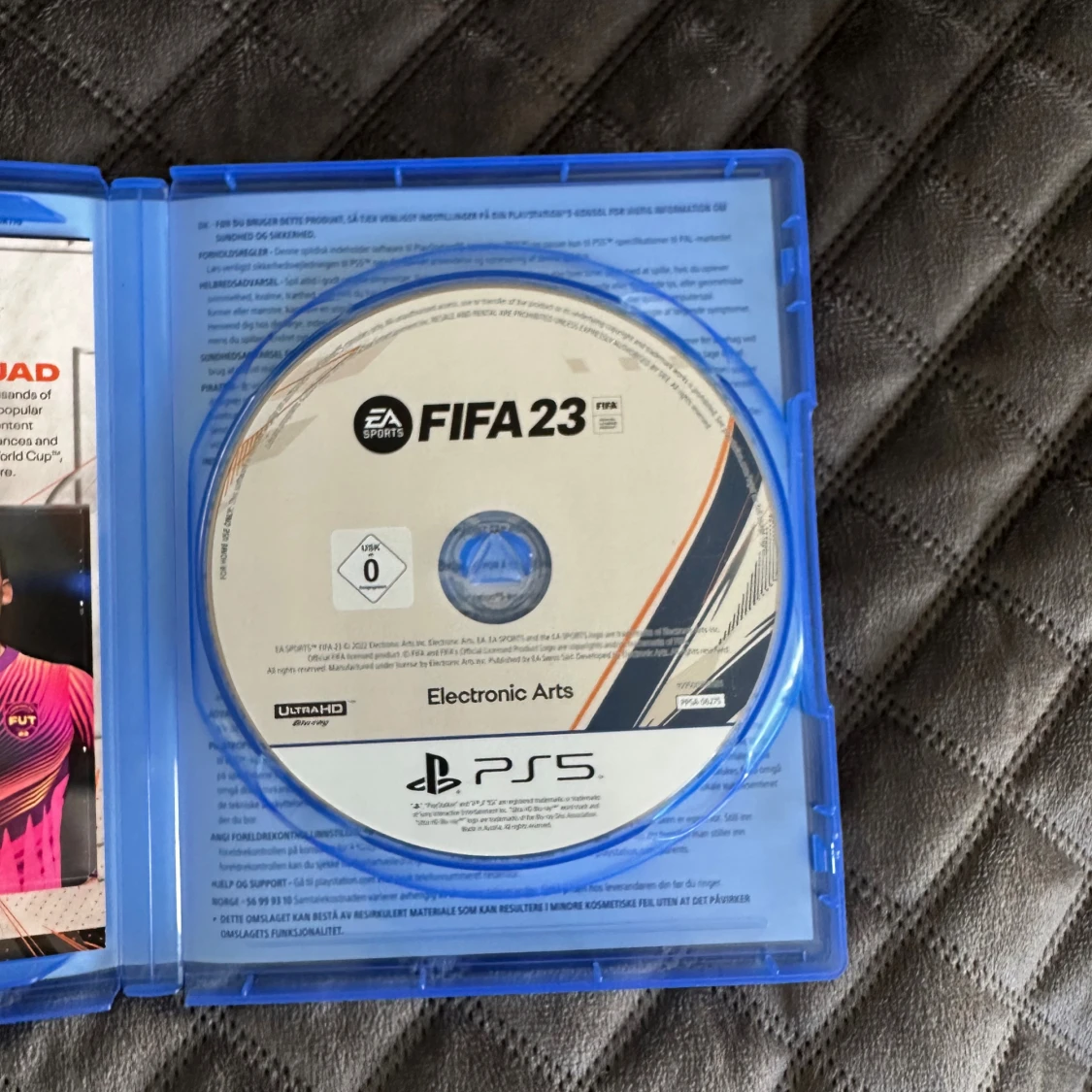 FIFA 23 PS5 - 1
