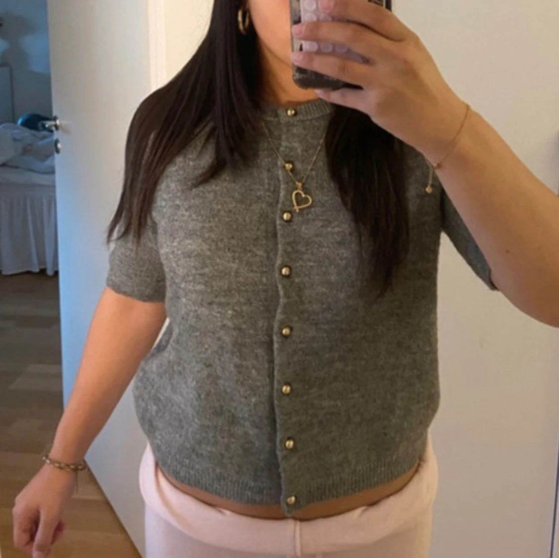 Grå stickad kofta från H&M - 1