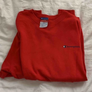  - (Står XL men är betydligt mindre, snarare S/M)   