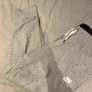  - Helt nya ,har även tröjan till den 