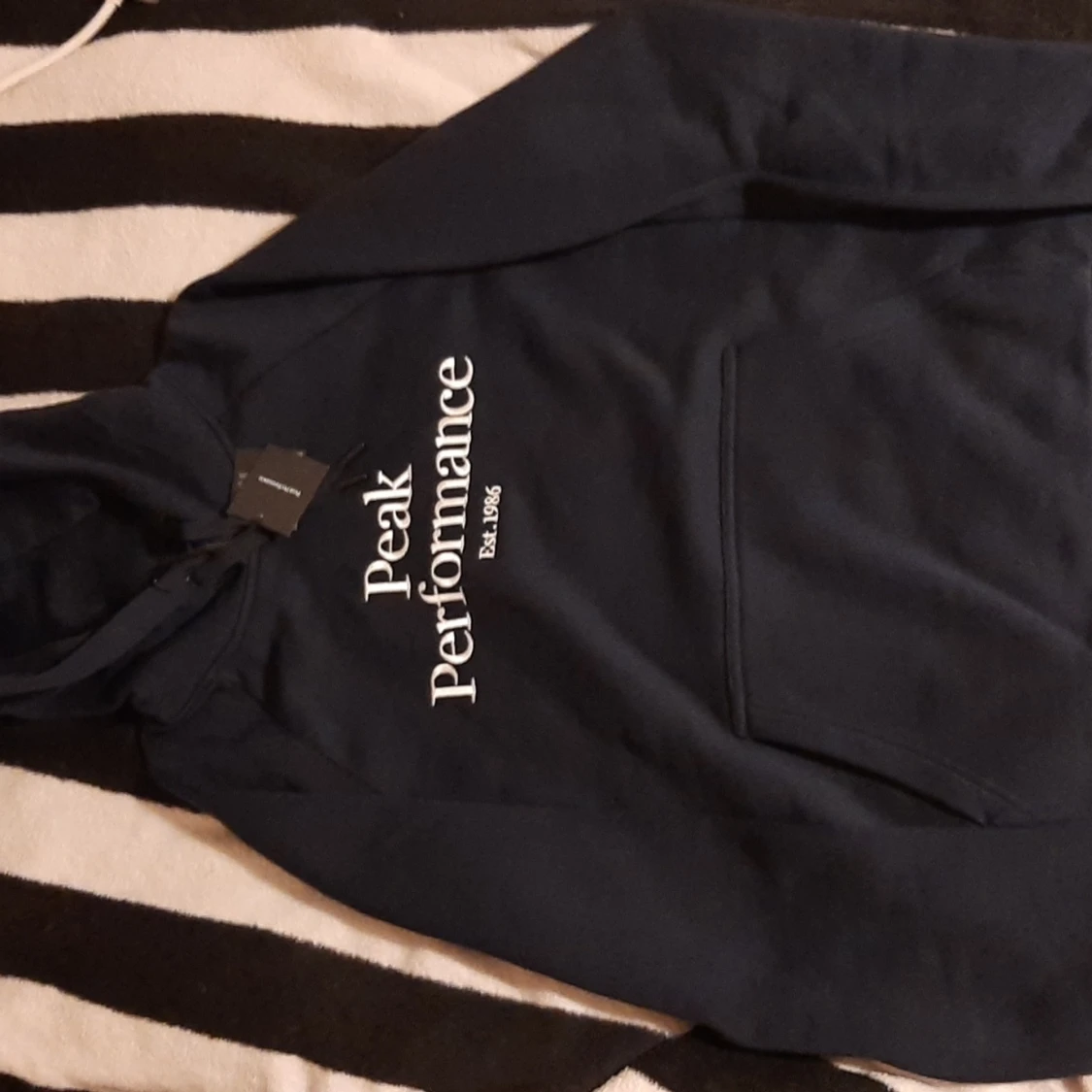 Peak performance hoodie