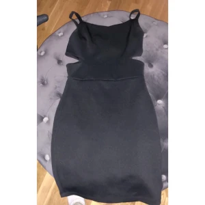Klänning  - Från new yorker, använd sparsamt, fint skick 