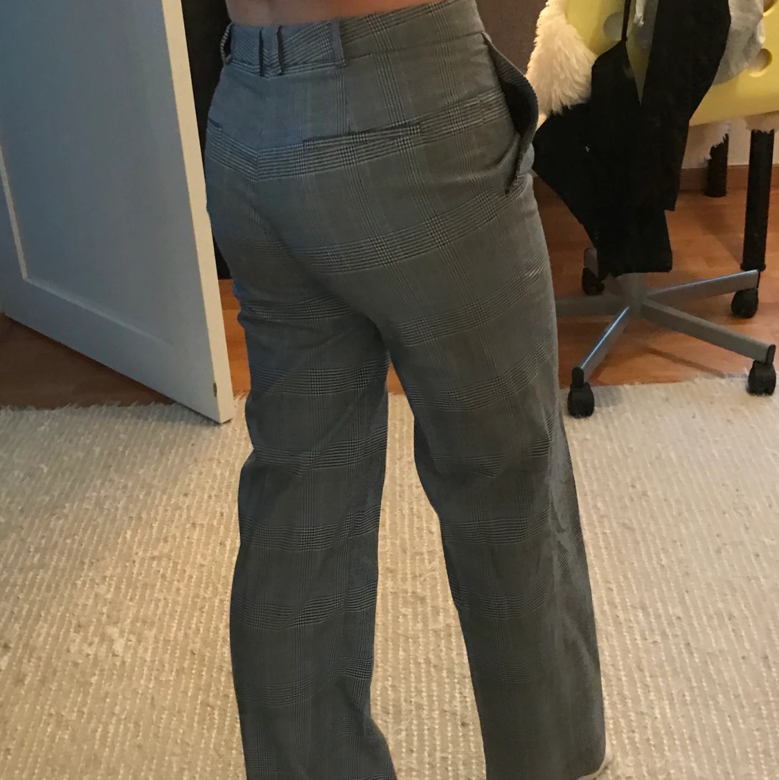 Rutiga kostymbyxor - 91