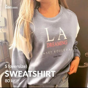 Ljusblå Sweatshirt med tryck - Otroligt mysigt material, oanvänd