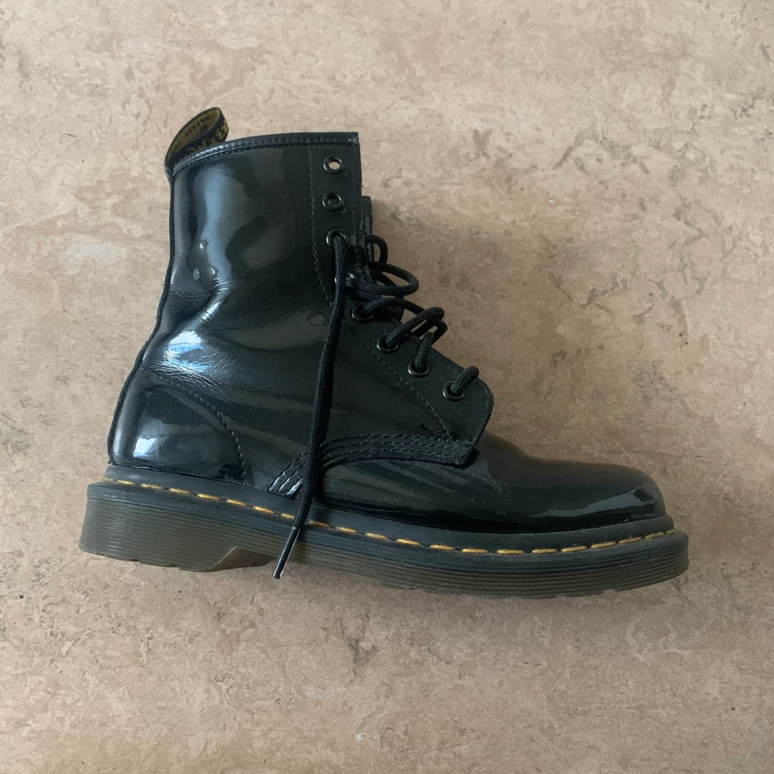 Dr Marteens  - 90