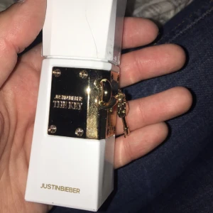  - Testat några ggr för att känna lukt. 50 kr! 30ml