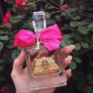 Endast testad parfym från Juicy Couture Viva La Juicy! Nypris 600kr. 