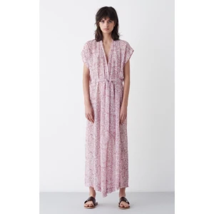  - Rodebjer Olympia chiffon, en klassiker. Använd endast en gång. 