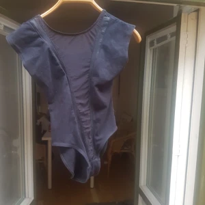  - American apparel body s 