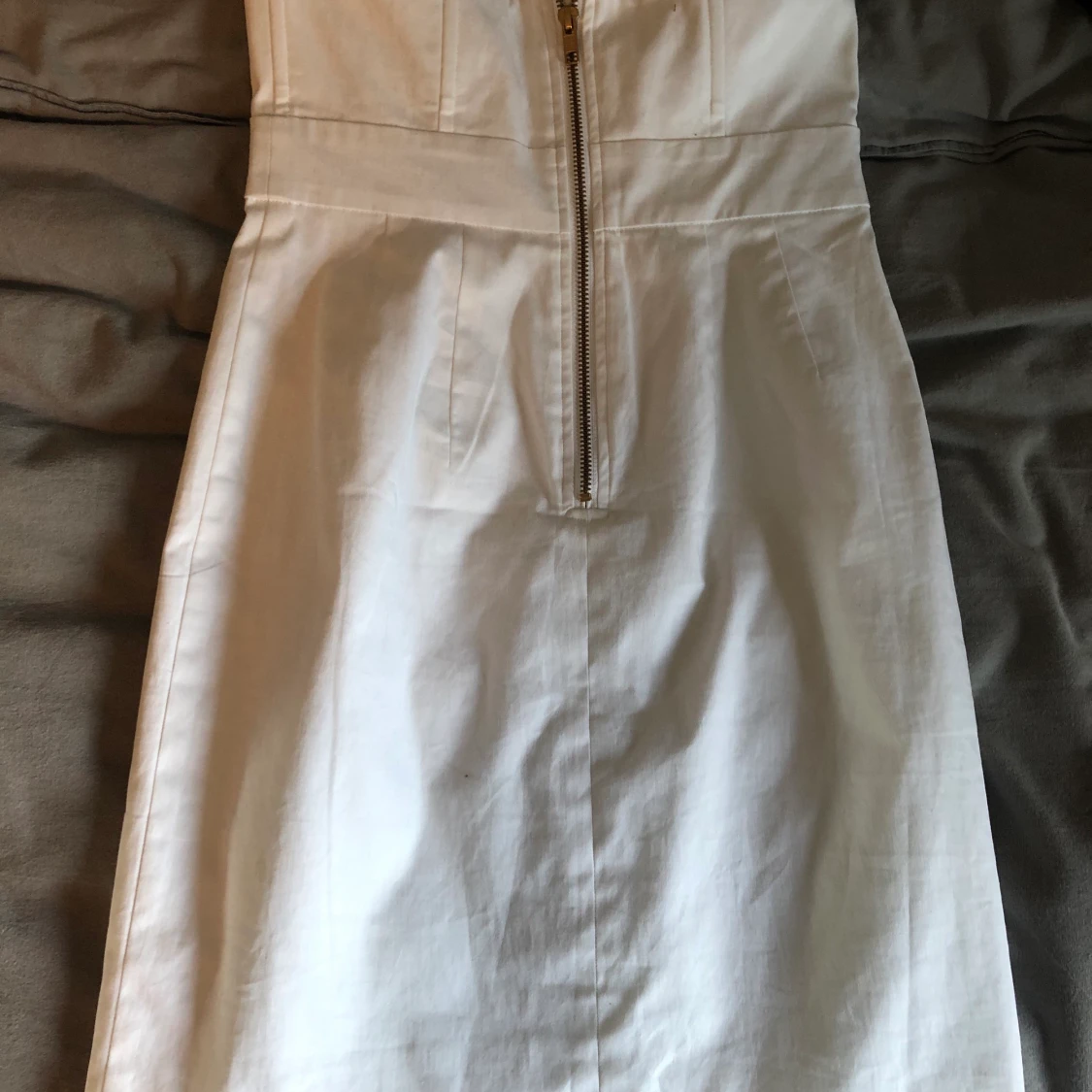 Vit klänning nyskick - 90