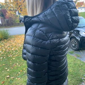 dunjacka - dunjacka från everest, fint skick strl 36