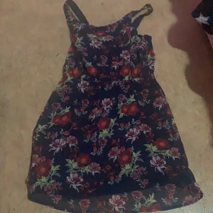 Sommarklänning  - Kläning från H&M, ej används