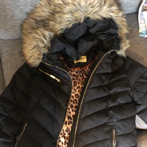 roco baroco jacka - jacka från roco baroco köpt förra året i bra skick! 