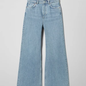 Weekday Jeans Ace - Säljer mina jeans som är använda 1 gång, kan mötas eller så står köparen för frakt. 
