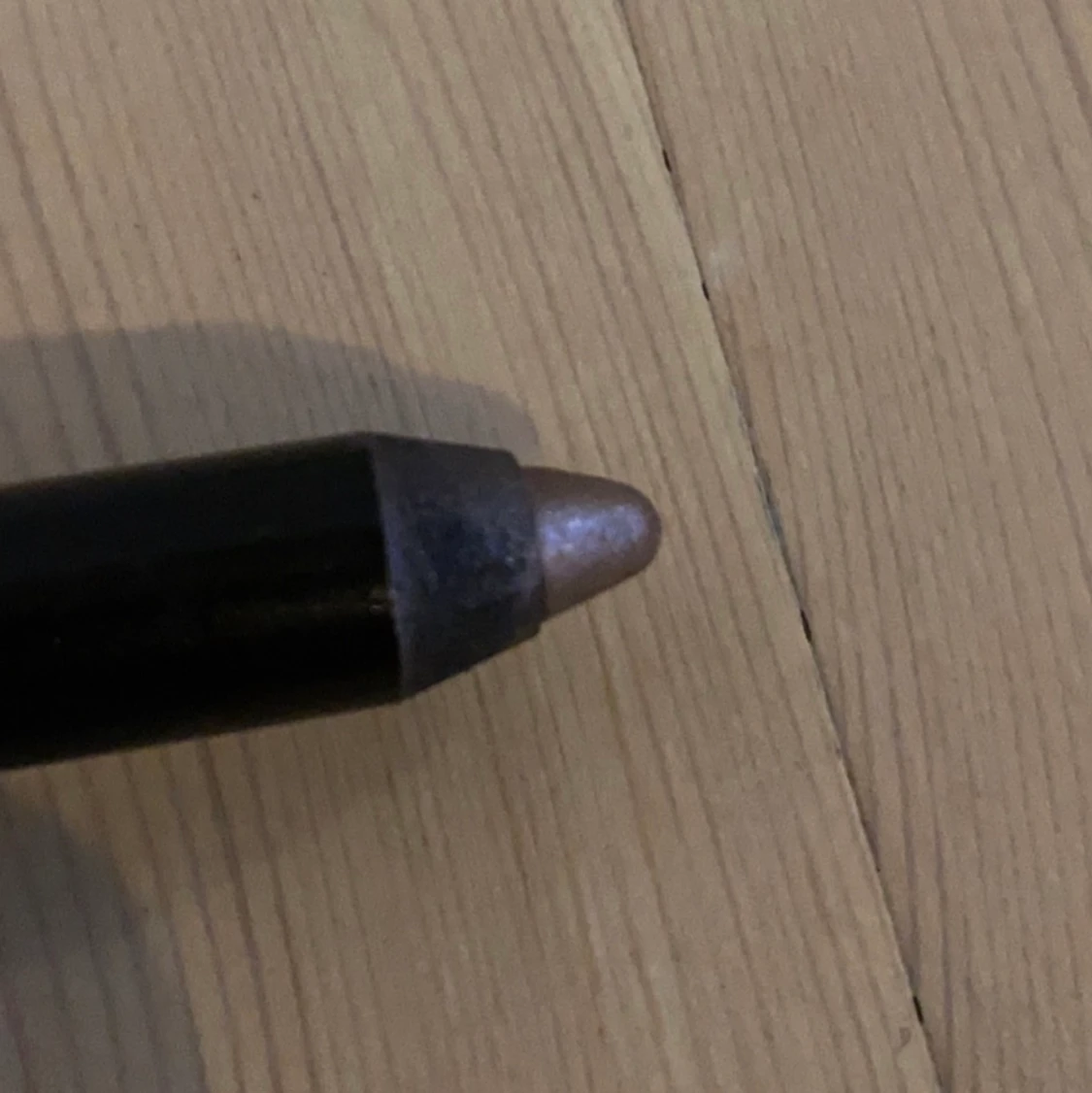 Ögonskuggspenna - 90