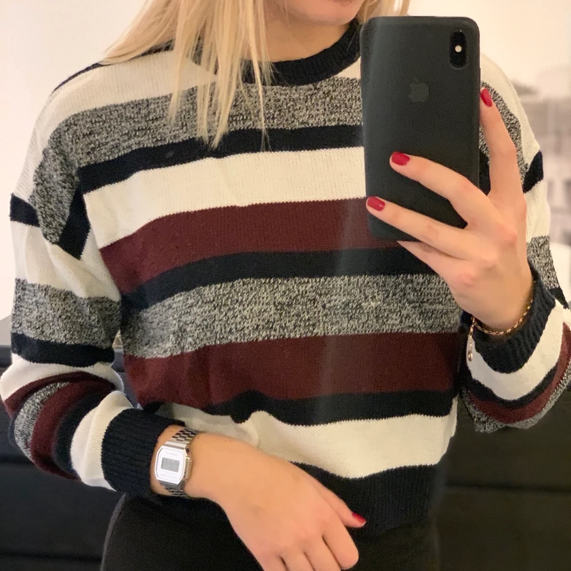 Stickad tröja strl S