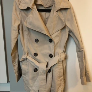 Koppa - Har använt en gång, beige färg och kort.