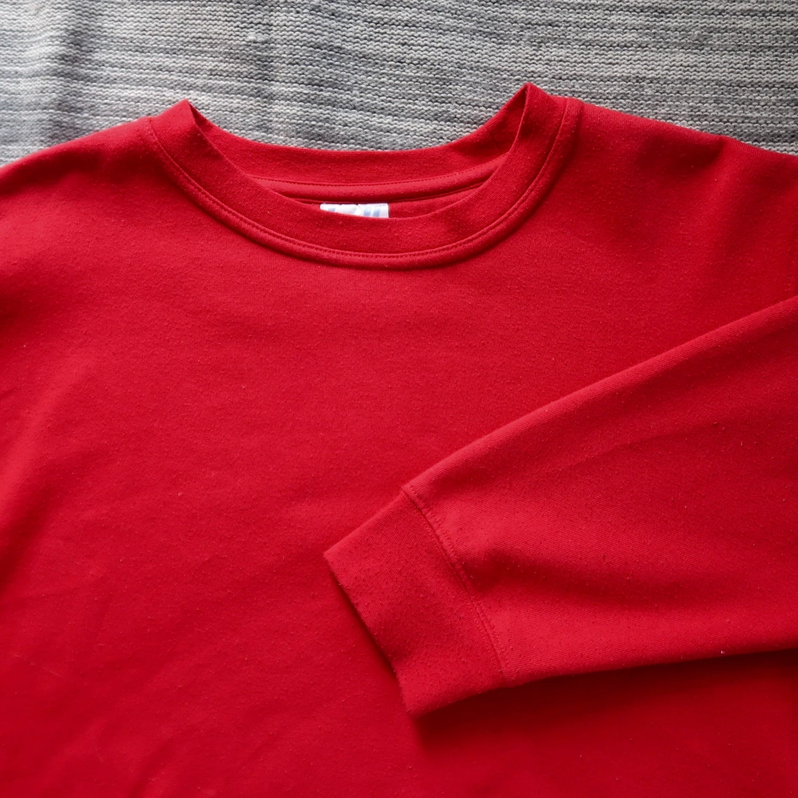 Röd Sweatshirt - 91