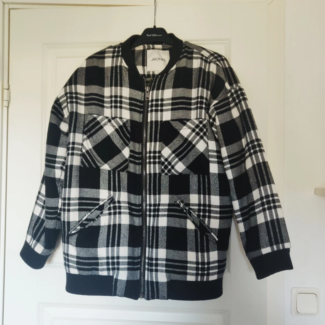 Rutig höstjacka från Monki - 91