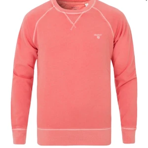 Gant sweetshirt Dam/Men  - Jättefin gant sweetshirt Strl S fast oversise, jättebra kvalite använd fåtal gånger. Kan mötas upp i skåne annars står köparen för frakten 🥰 nypris 800kr