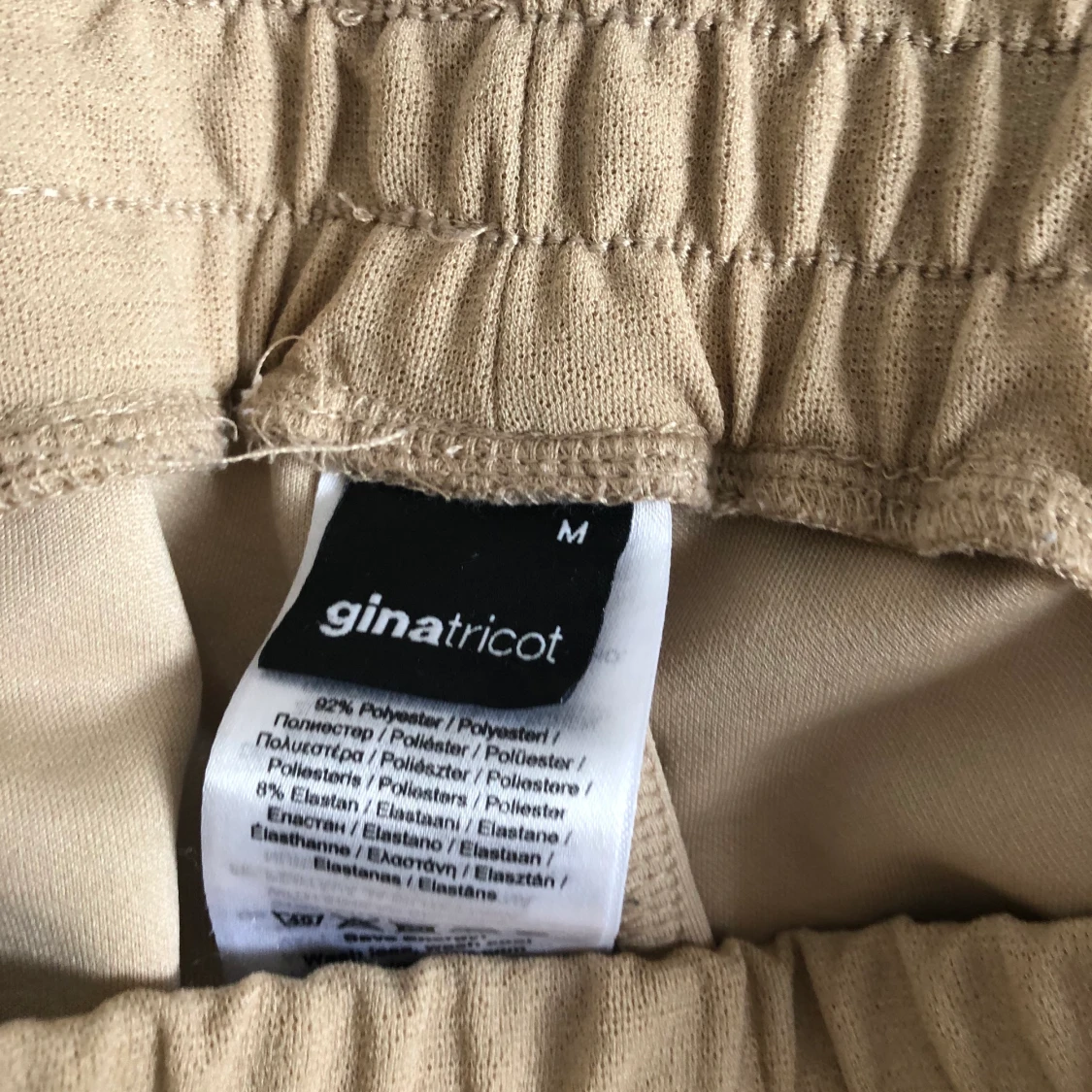 Väldigt sköna cargo byxor - 90