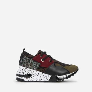  - INTRESSEKOLL, på mina Steve Madden skor, storlek 38. Använda 1 gång, buda 🌸