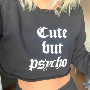  - så fin tröja! pris kan prata om.