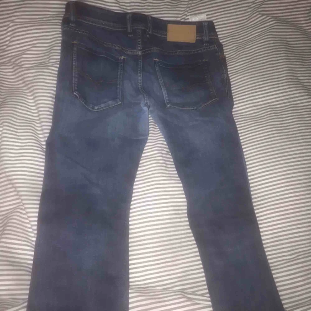 Diesel jeans storlek:29/32 inga fel på de. Jeans & Byxor.