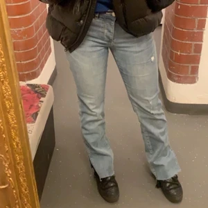 Vinterjacka - Intressekoll på min favvo vinterjacka, köpt för 699 på bikbok , den passar S/L beror på hur man vill att den ska sitta