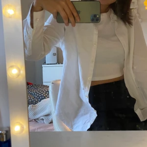 Skjortor!!🥰 - 100kr styck ink frakt eller båda för 150kr!💖