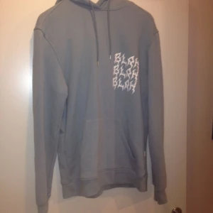  - Hoodie från carlings! Använd ca 2 gånger. Säljs för används inte 