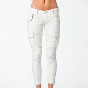  - Ralph lauren helt nya stl 34 kvitto finns originalpris 1500:-