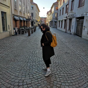 Mango rock  - Olivgrön rock från Mango. 