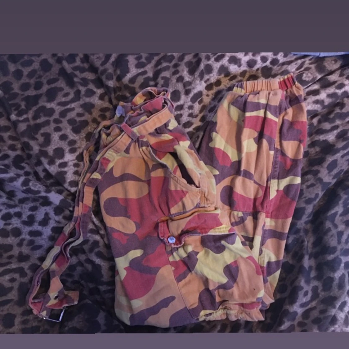 DOLLZKILL CARGOPANTS