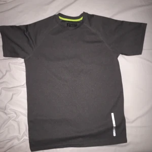 Mywear Active träning tröja strl M  - #bästa pris 