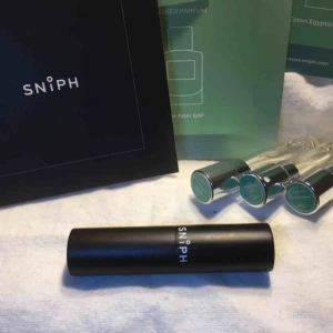  - Sniph parfymetui 3 olika dofter 