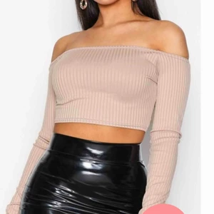  - Jättefin topp från nelly!