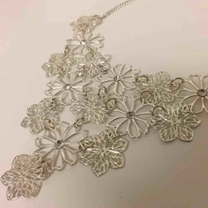  - Kan gå ner i pris, frakten är inräknat i priset. 