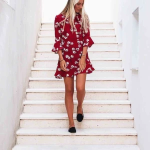  - Supersöt klänning från Boohoo. Önskar att jag använder den mer. Frakt är inkluderat i priset.