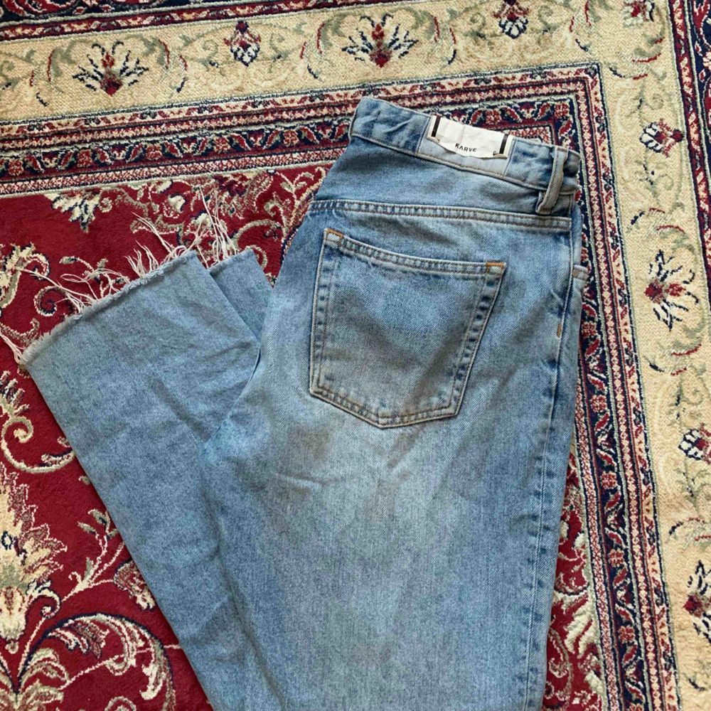 Jeans från märket karve. Säljer pga att de blivit för stora. 🌊. Jeans & Byxor.