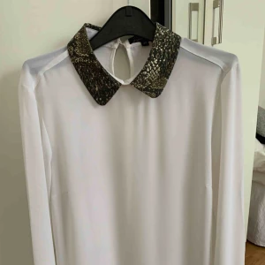  - Skjorta Använd 1 gång. Storlek 34/xs. Du står för frakt 