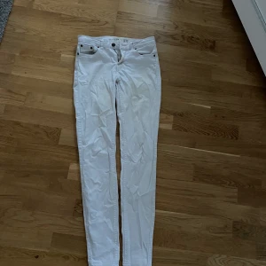 Gina Tricot ”Lisa” - Storlek 38