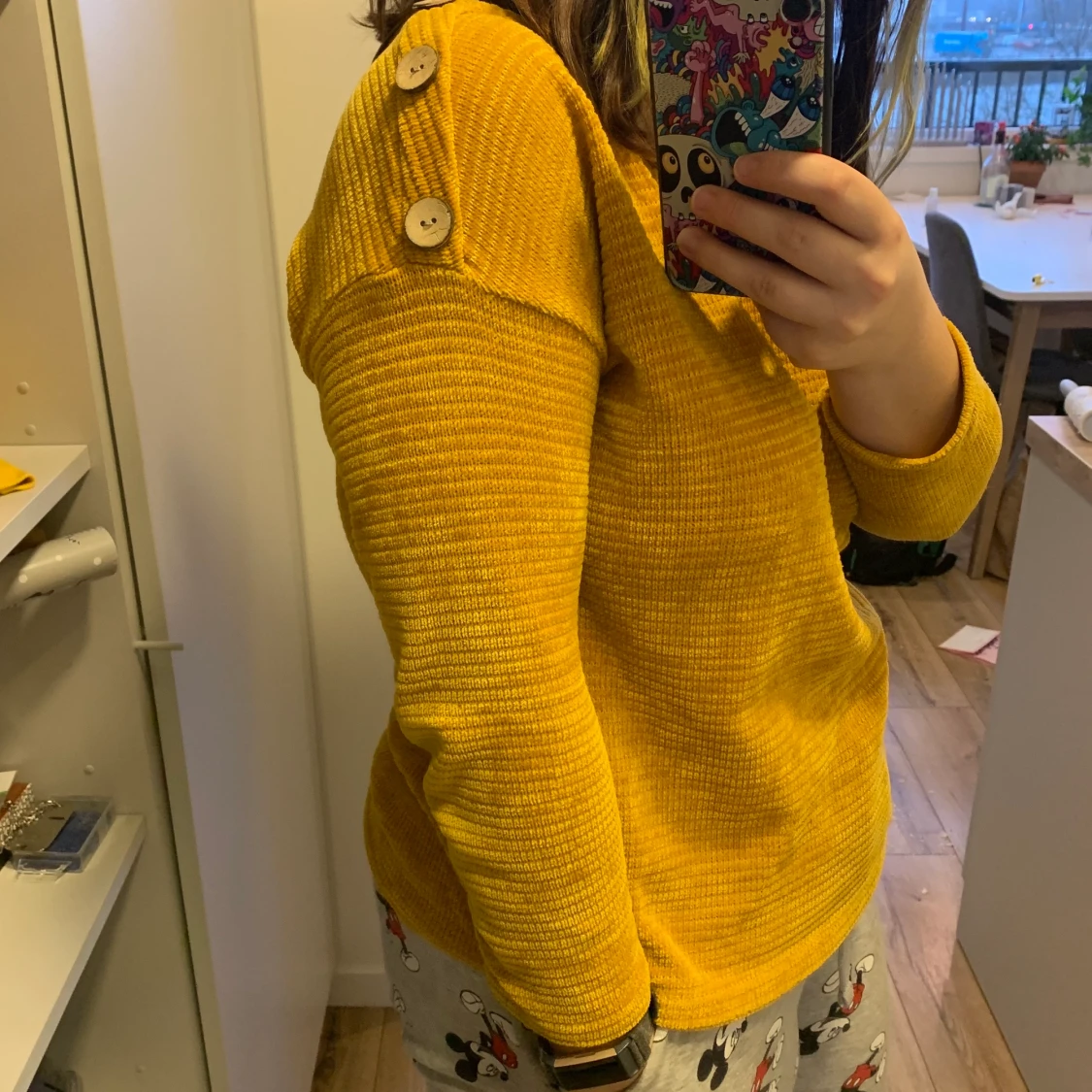 Mjuk och gosig tröja - 90