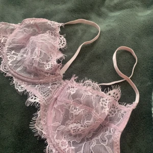 Så otroligt fin bralette - Som ny! Superskön verkligen