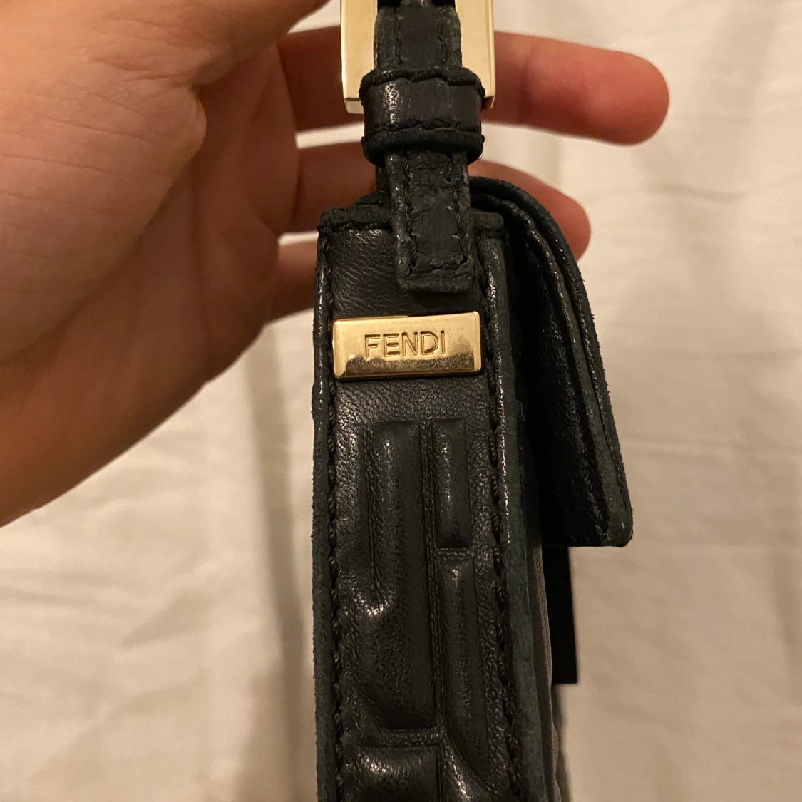 Äkta Fendiväska - 90