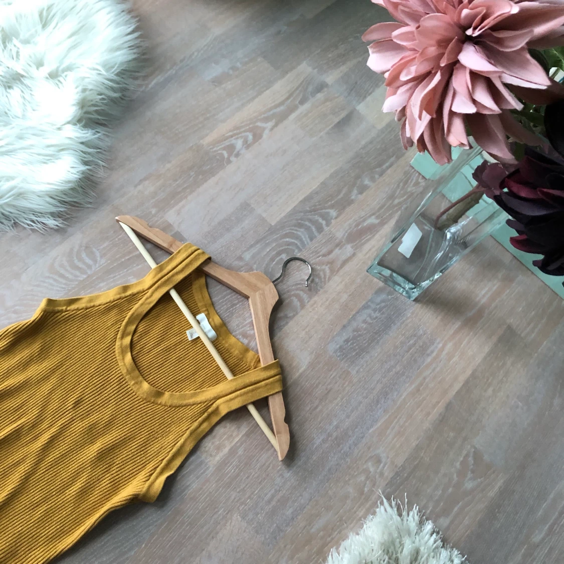 Ett gult linne från H&M, storlek S - 90