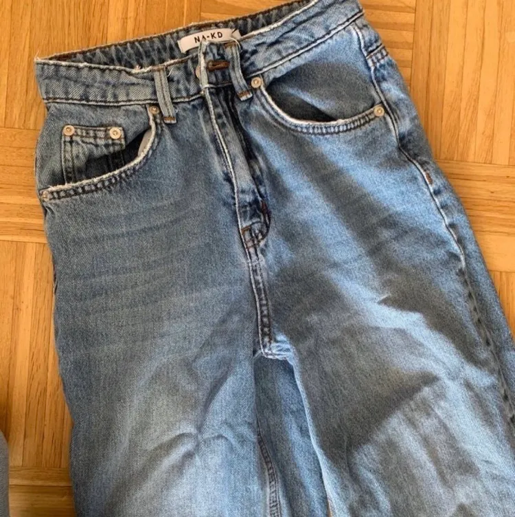 NAKD jeans mot jeans endast testade . Jeans & Byxor.
