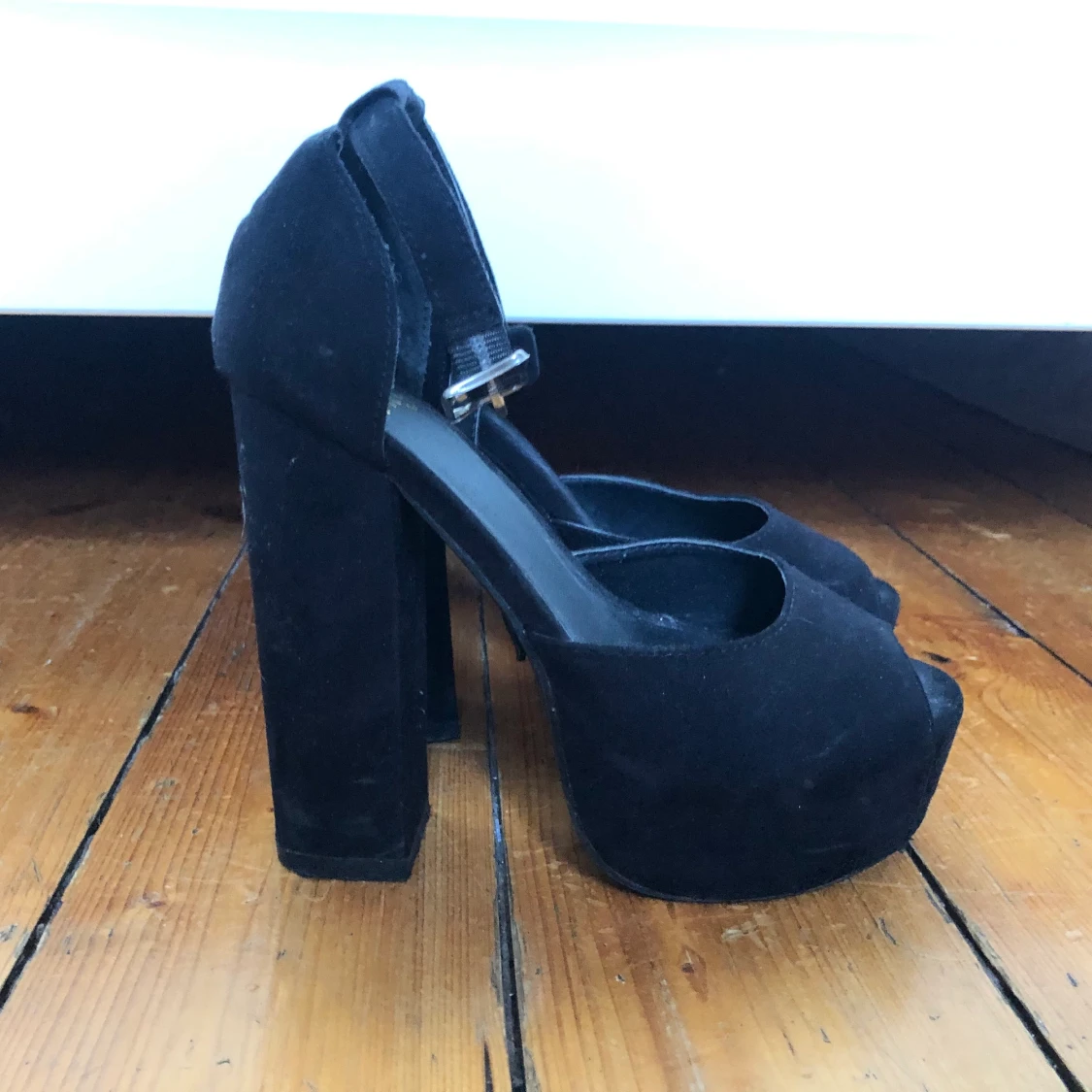 Klackarskor från nlyshoes